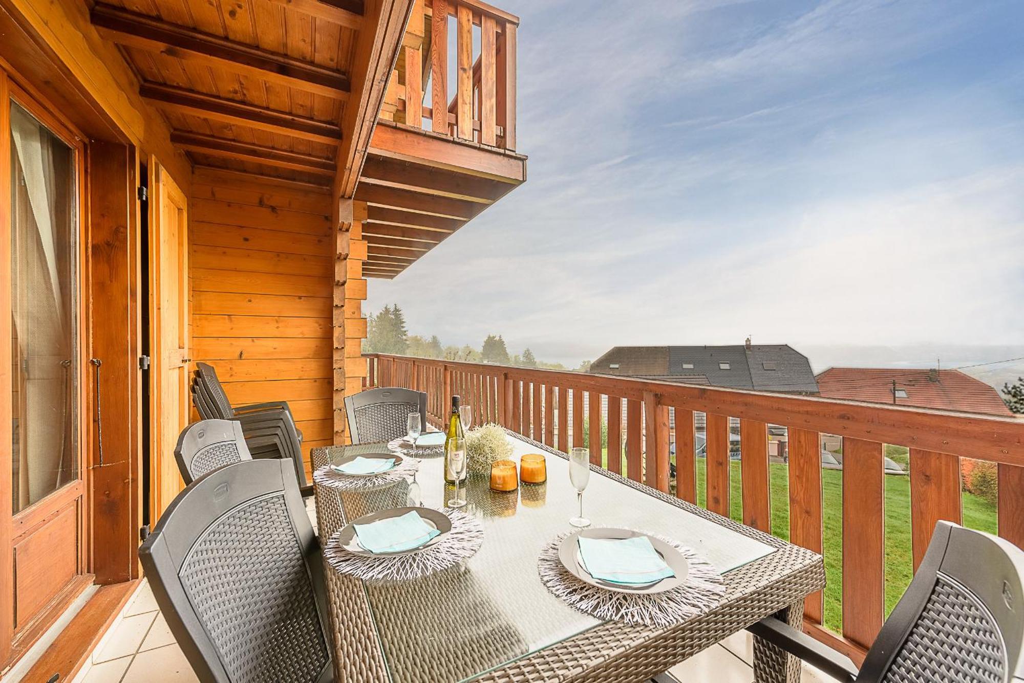 St Jorioz- Cosy Chalet Vue Lac Et Montagnes - Lla Selections By Location Lac Annecy Saint-Jorioz Exterior photo